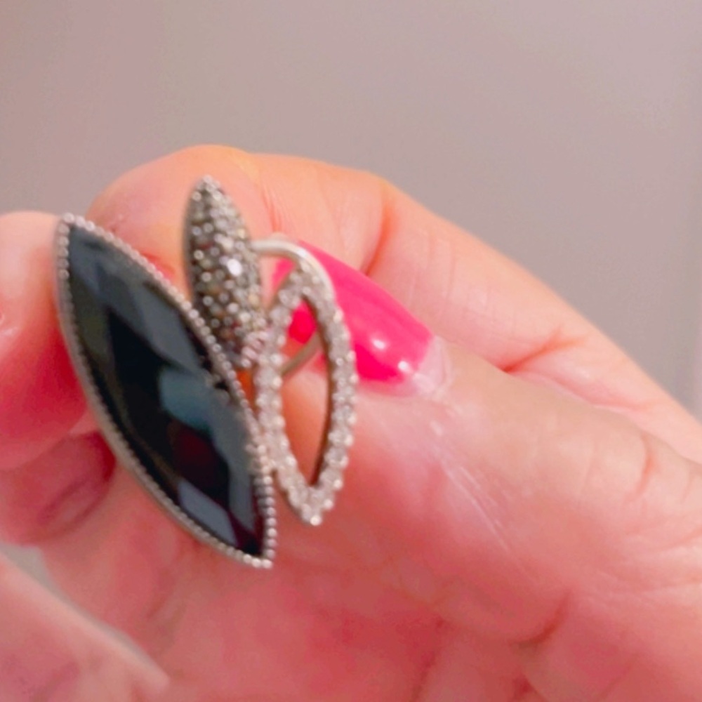 JUDITH JACK  ‘Modern’ ONYX EARRINGS